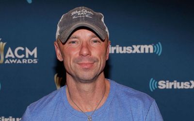 Kenny Chesney-Wife, Shows, Songs, Net Worth, Albums, Age, Kids, Height, Bio